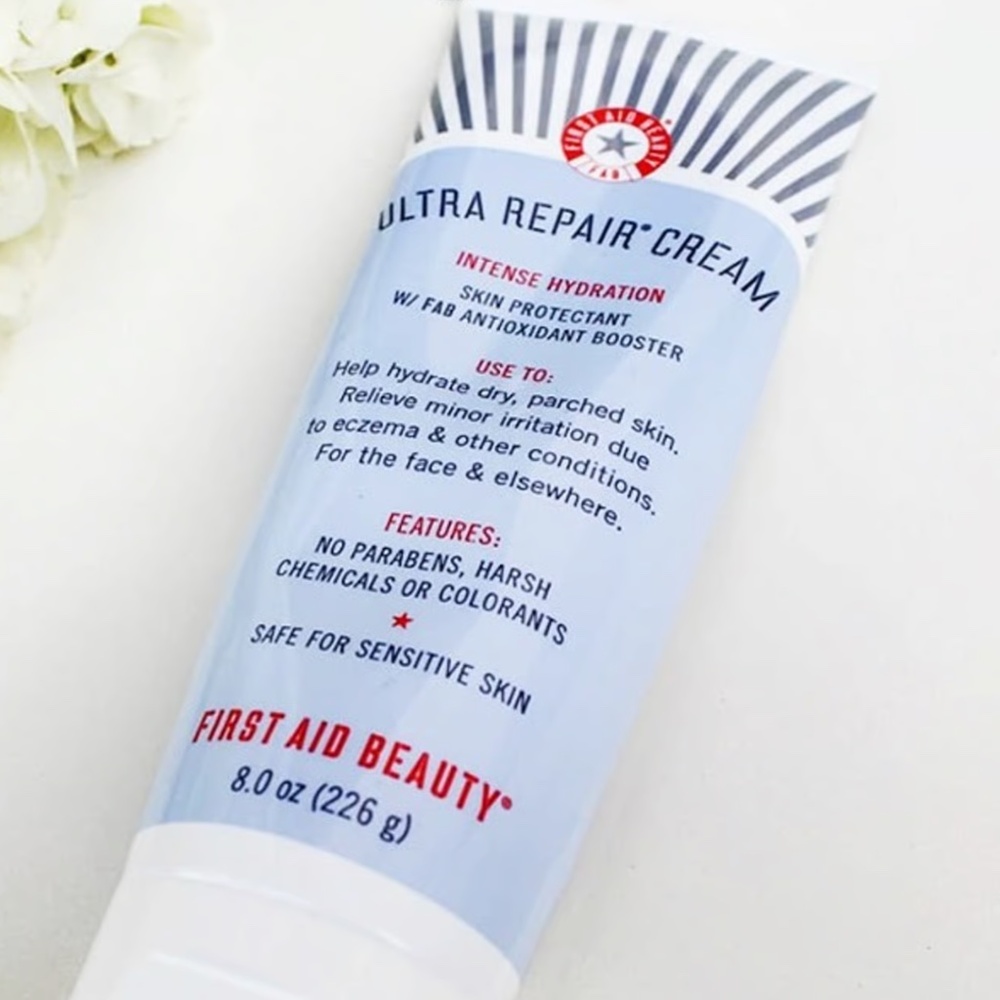 FULL SIZE First Aid Beauty Ultra Repair Cream - 8 oz